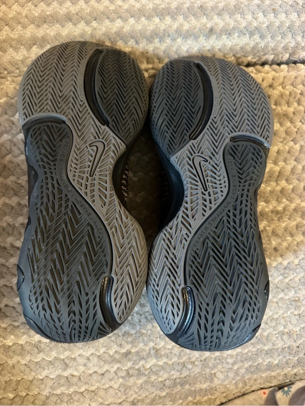 Nike Black and Dark Gray Low-Top Basketball Sneakers